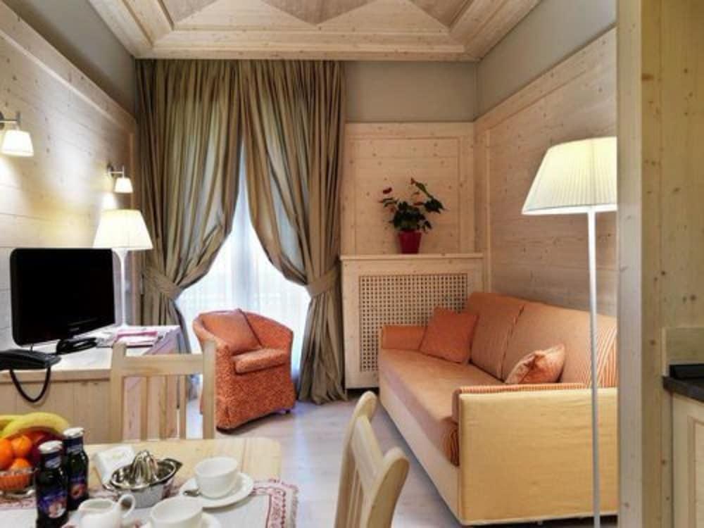 Radisson Residences Savoia Palace Cortina dʼAmpezzo Dış mekan fotoğraf