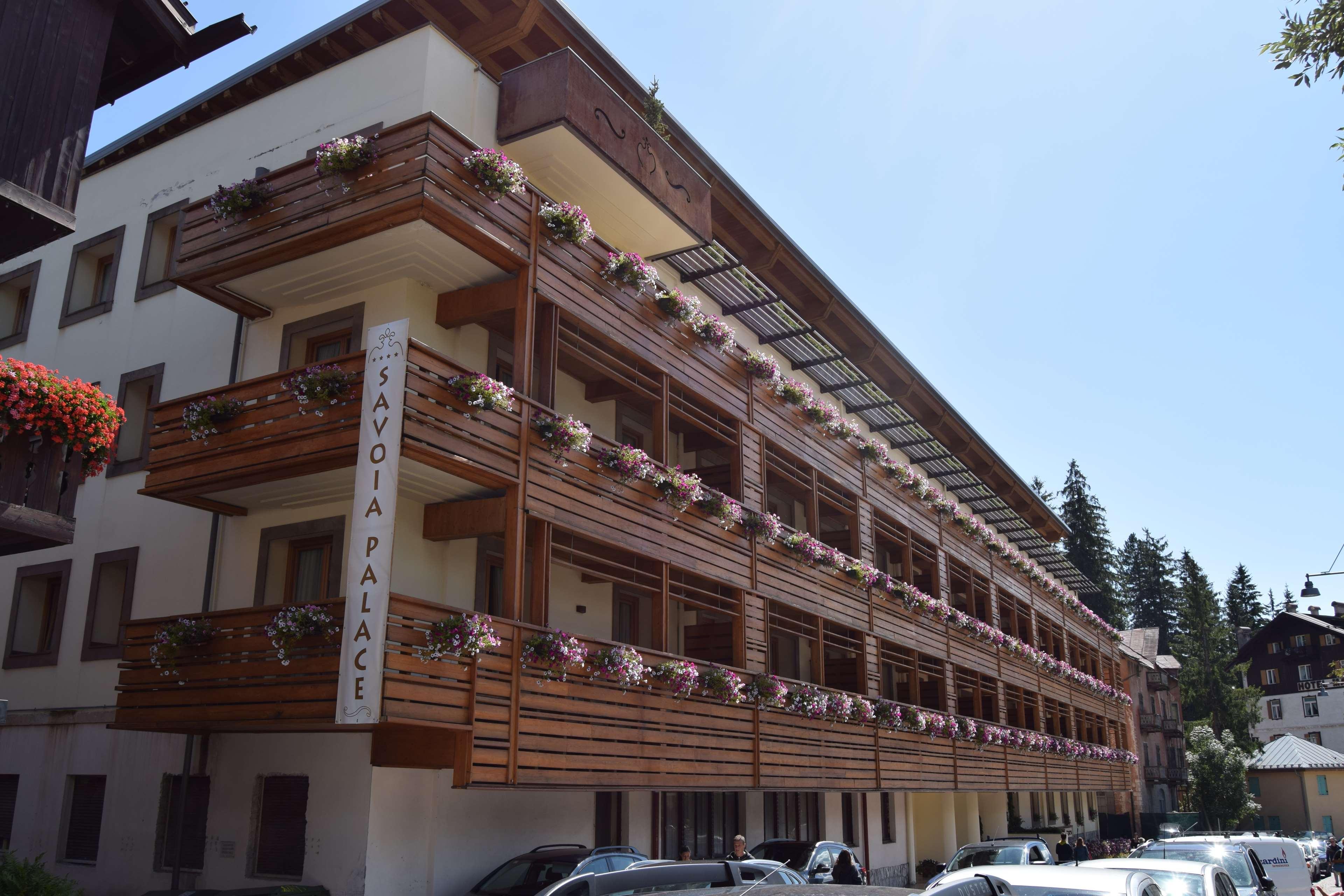 Radisson Residences Savoia Palace Cortina dʼAmpezzo Dış mekan fotoğraf